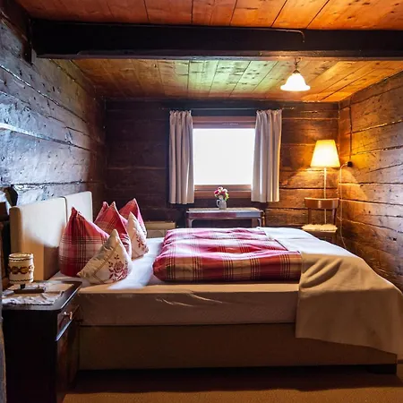 Hof Zur Linde Bauernhof