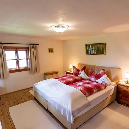 Bauernhof Hof Zur Linde *