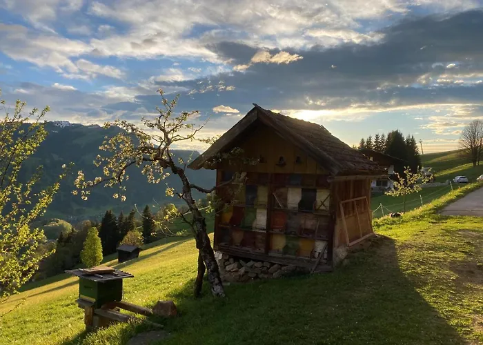 مزرعة للإقامة Hof Zur Linde