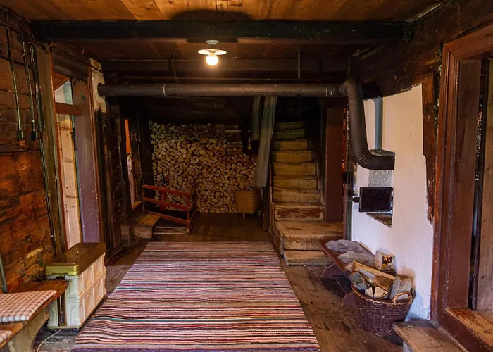 Hof Zur Linde مزرعة للإقامة *