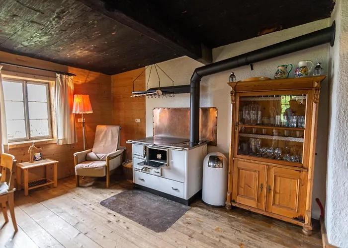 בית חווה Hof Zur Linde *